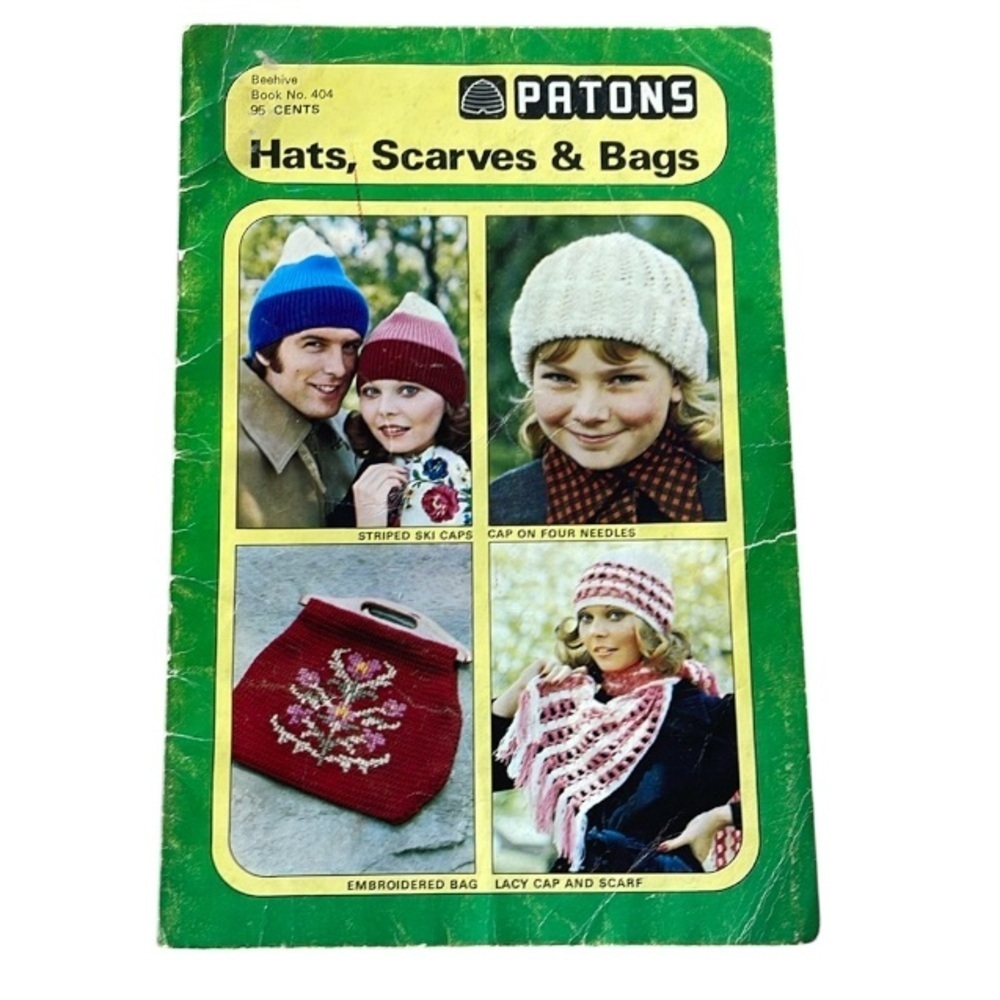VINTAGE 70s Patons Beehive Pattern Book Knit Crochet 404 Caps Bags Scarves Hats